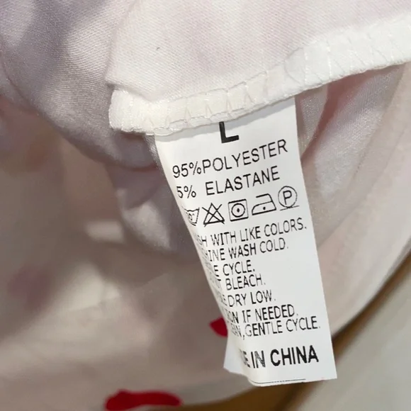 Heart Mesh Overlay Pattern Crewneck Top Size Large New - Picture 6 of 6